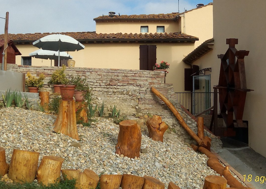 戴尔庞特莫林2号酒店主图