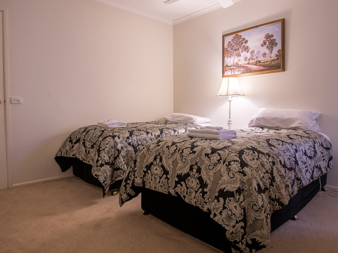 桦树别墅酒店 - 银桦主图