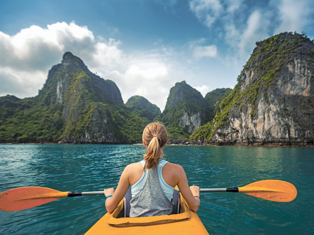 Gray Line Cruise-下龙湾必去景点
