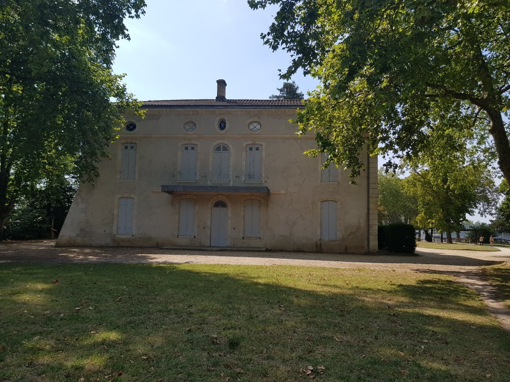 Theatre des Quatre Saisons景点图片