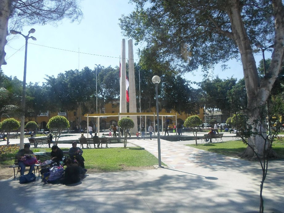 Plaza de Armas-纳斯卡必去景点