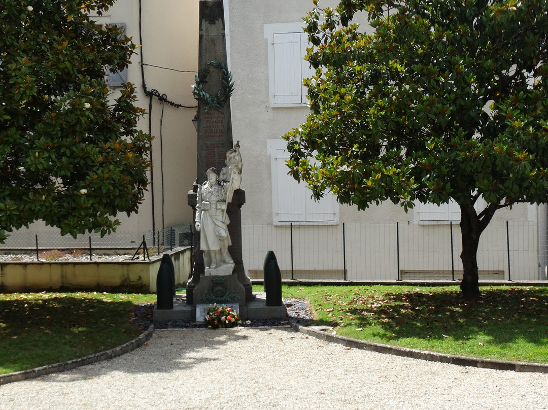 Souillac War Memorial-Souillac必去景点