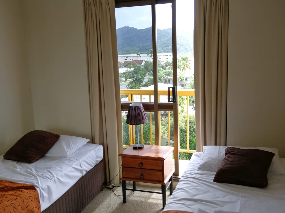 珊瑚塔假日酒店主图