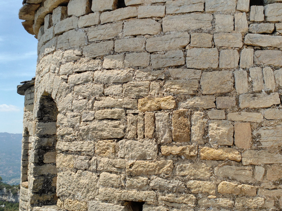 Ermita de San Emeterio y San Celedonio-Samitier必去景点