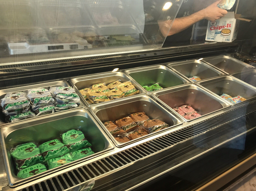 It's It Ice Cream Factory-伯灵格姆必去景点