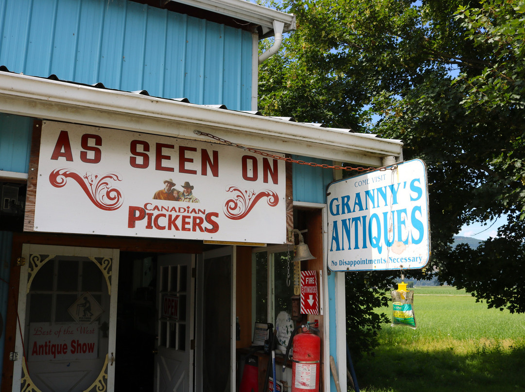 Granny & Grumpa's Antiques-阿伯茨福德必去景点