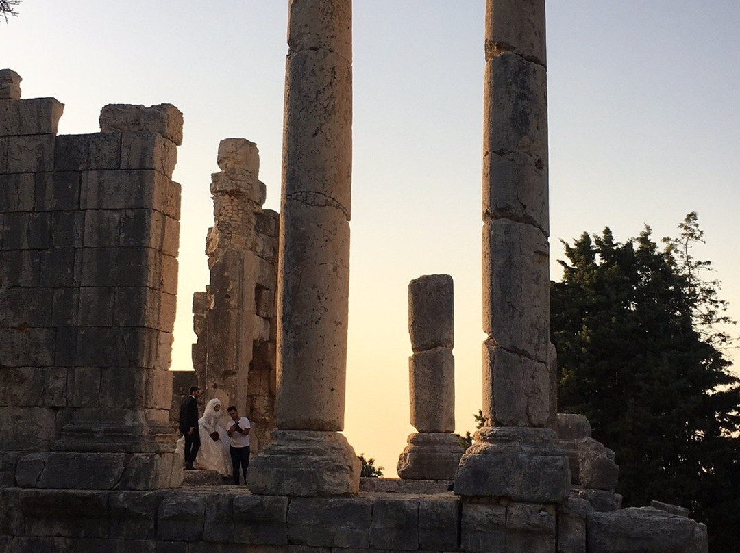 Qasr Naous-Amioun必去景点