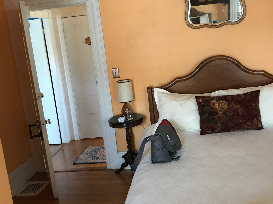 Stepping Stone Inn主图