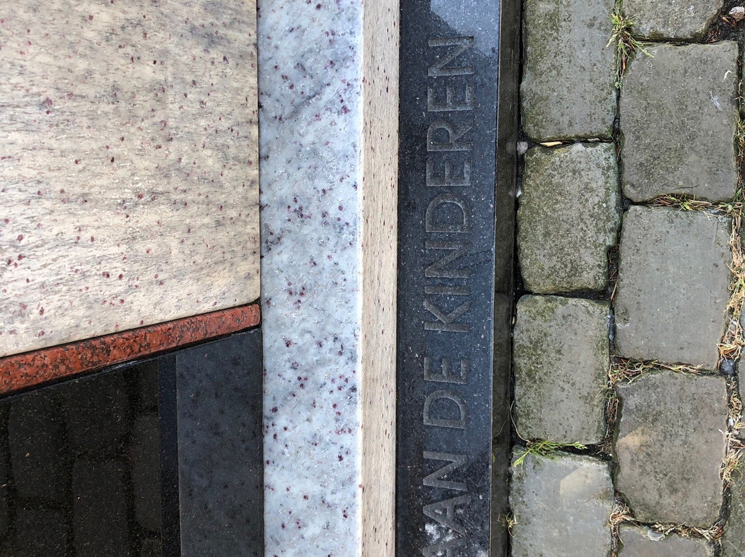 Zeeuws Slavernij-monument Middelburg 2005-Middelburg必去景点