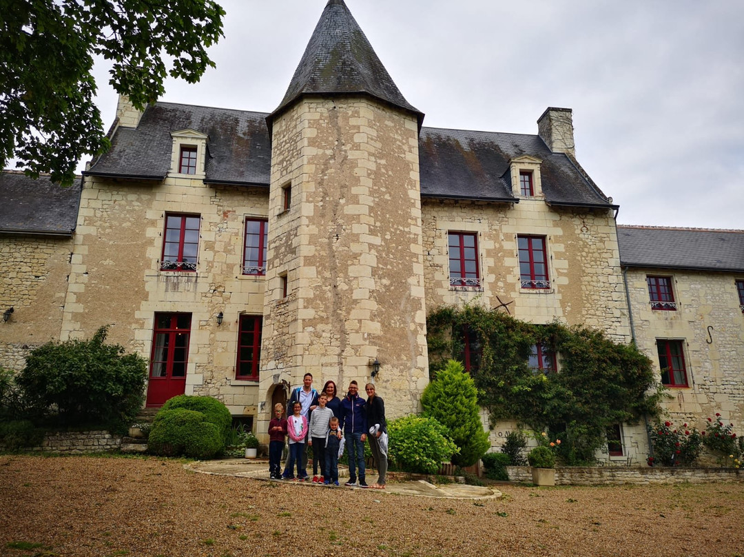 青蛙王子酒店主图