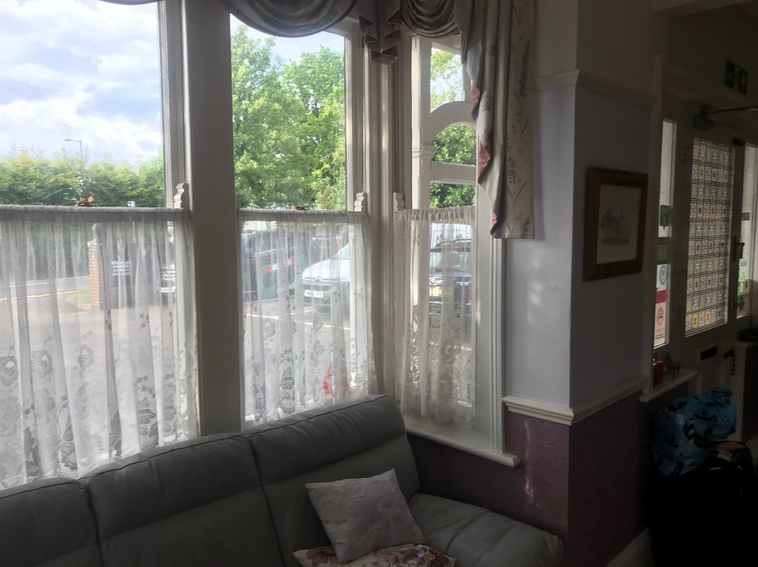 Gable End Guest House主图