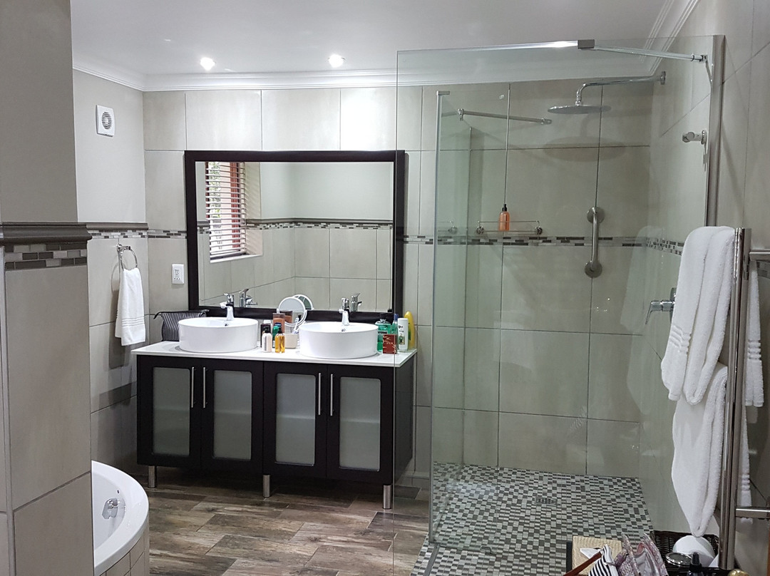 Wilderness Manor Guest House主图