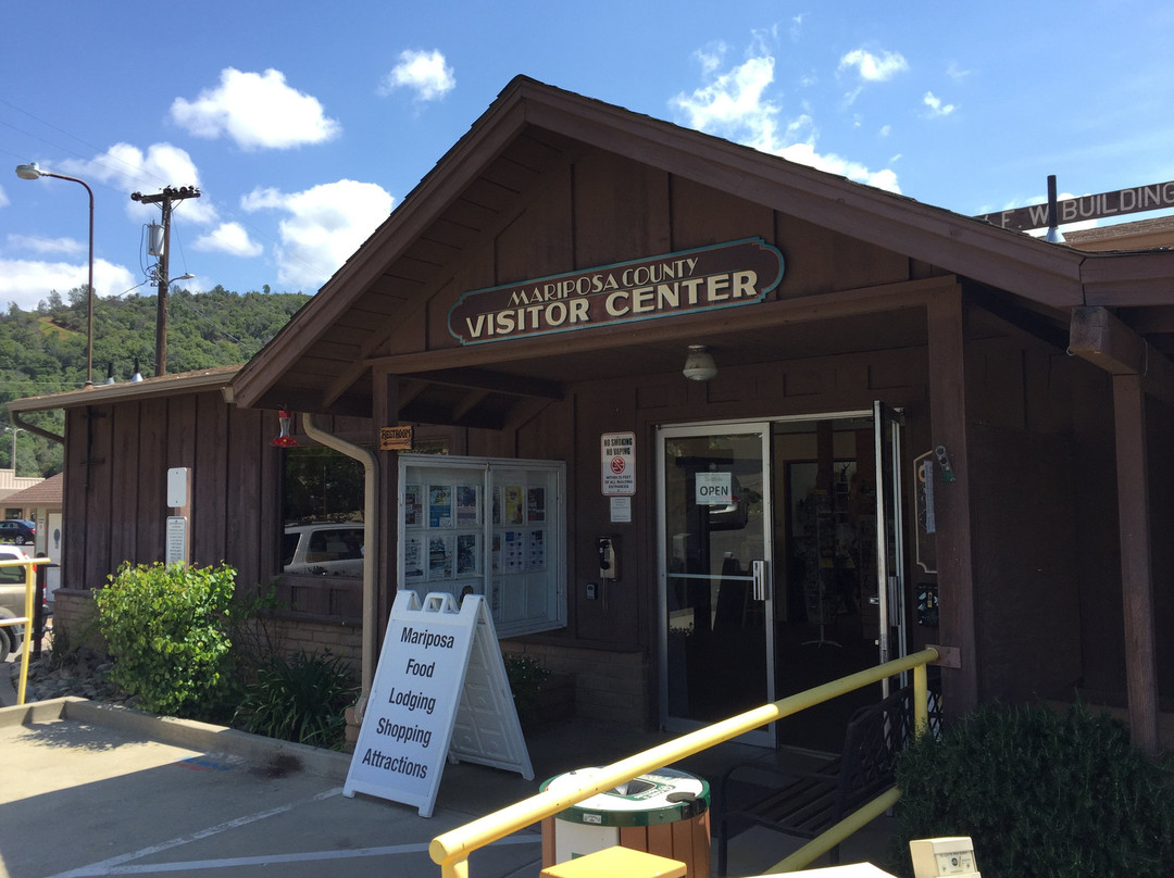 Mariposa County Visitor Center-马里波萨必去景点