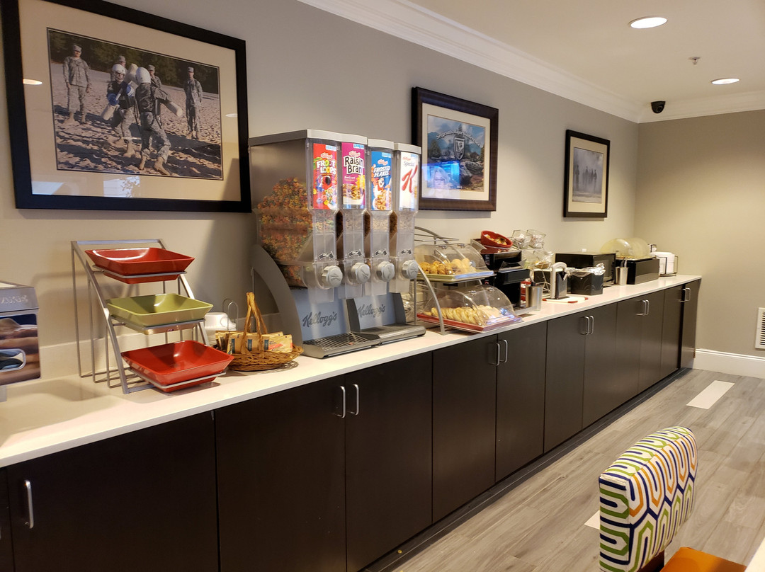 Mainstay Suites Columbus Next To Fort Moore主图