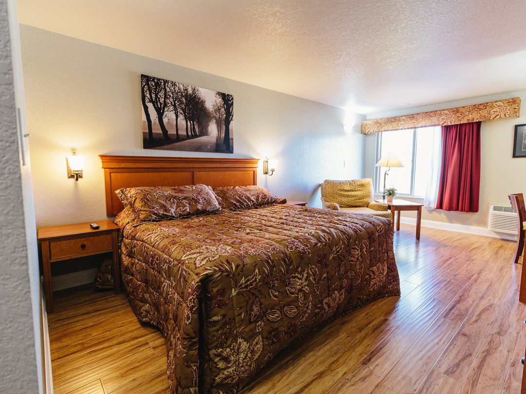 Stratford Inn - Ashland主图