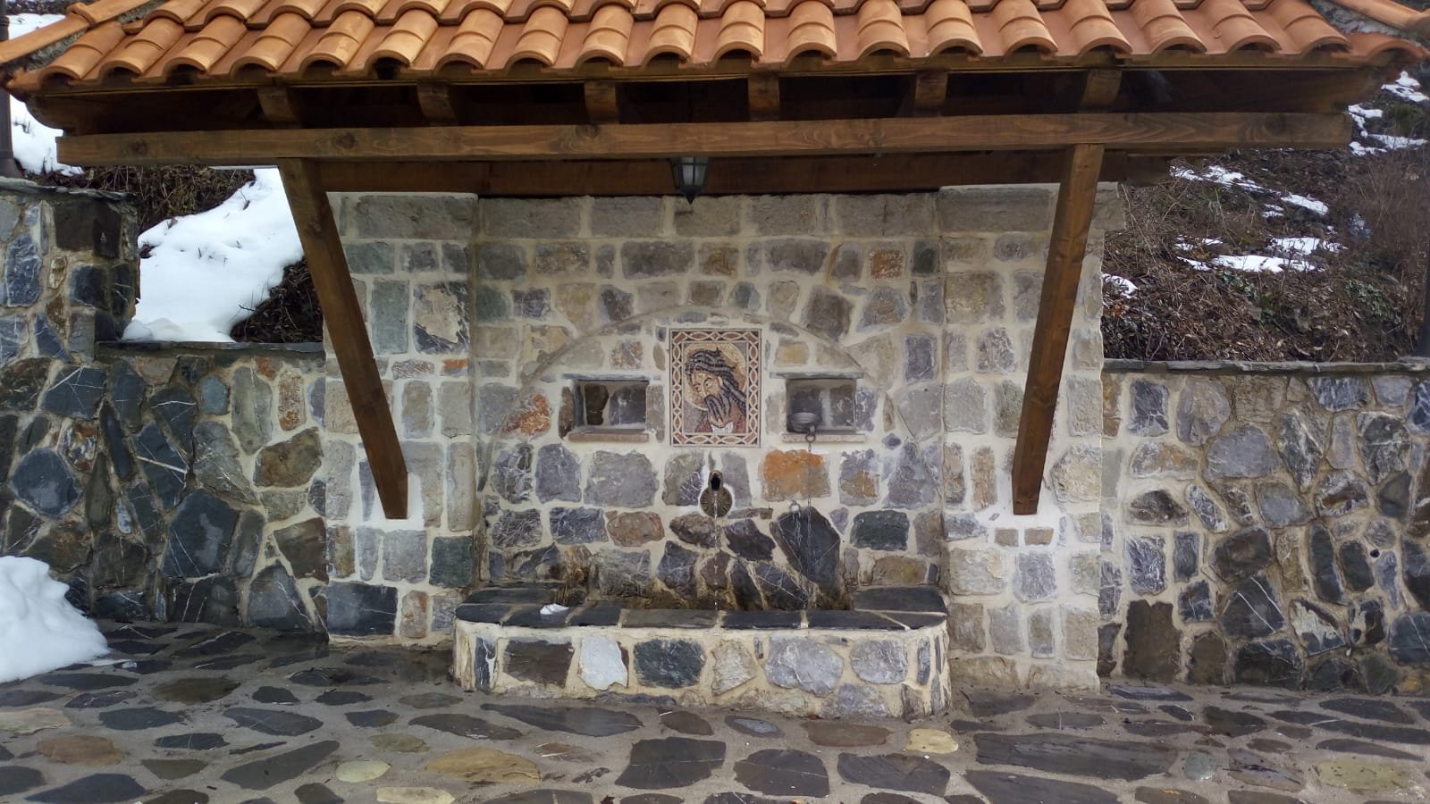 The House of the Mijaks-官方