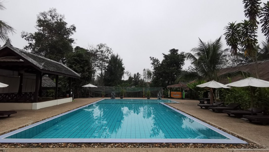 瑯勃拉邦乐园度假区主图