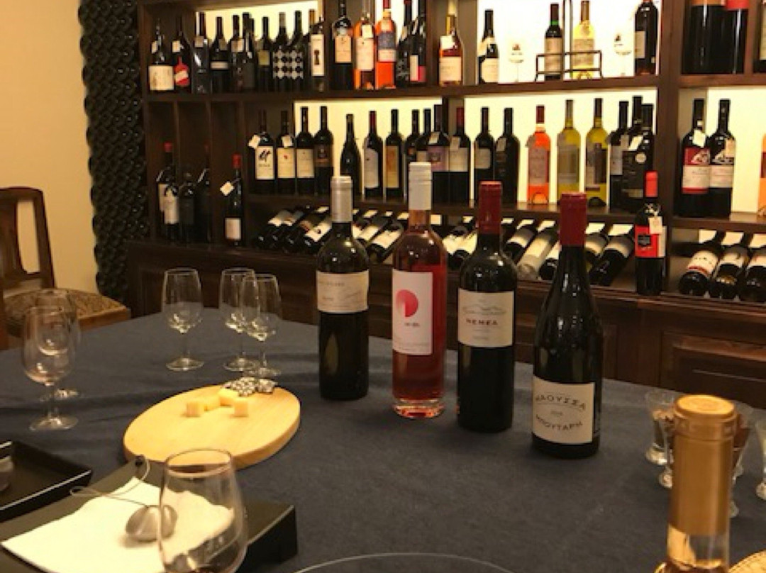 Wine Shop Dimitris Karonis-纳夫普利翁必去景点