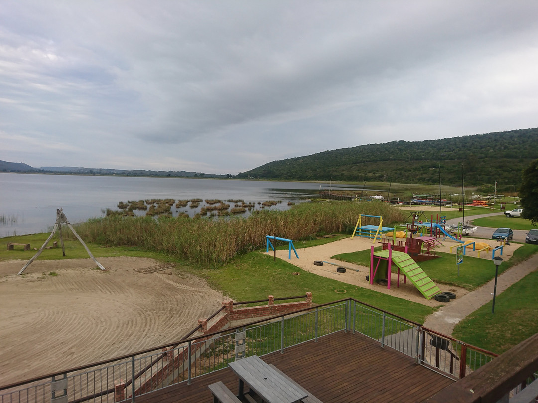 Pine Lake Marina主图