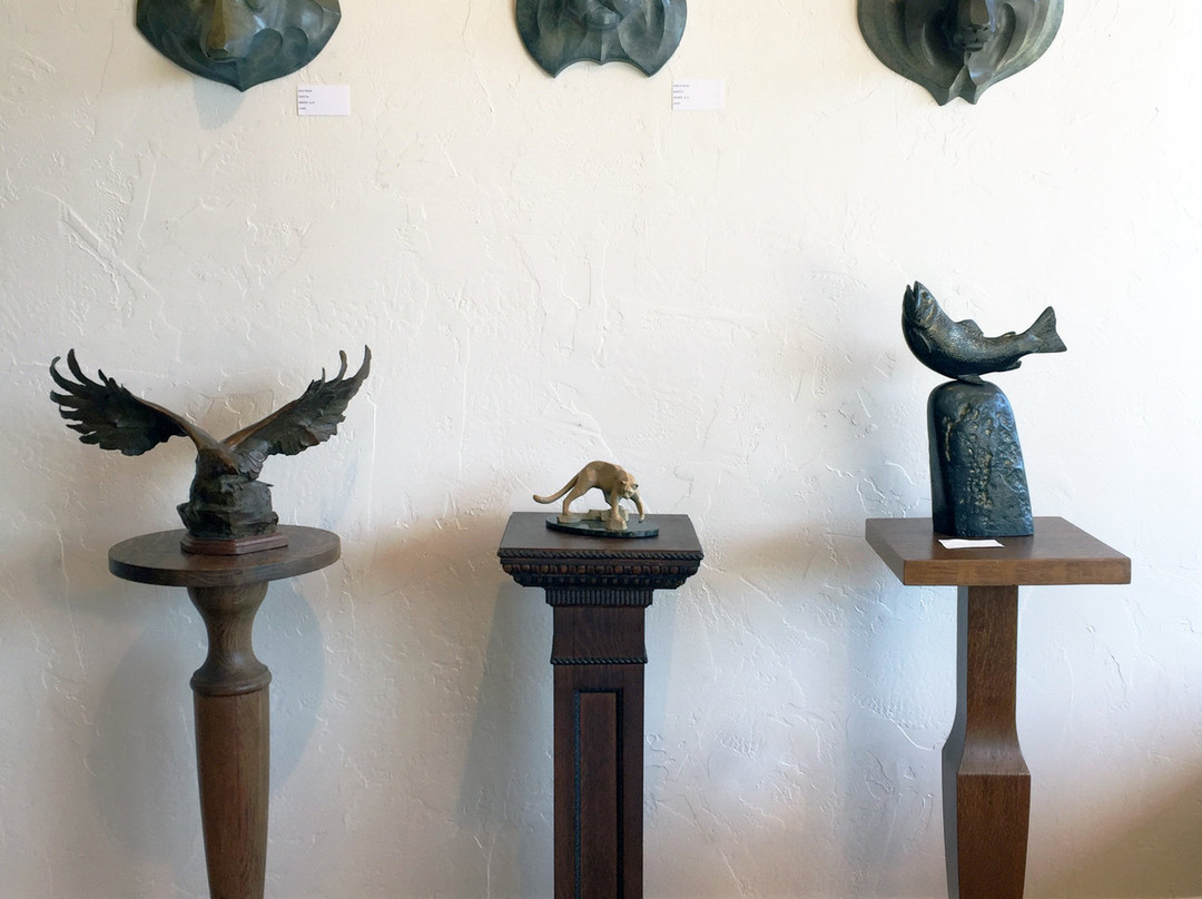 Davis & Blevins Main Street Gallery-Saint Jo必去景点