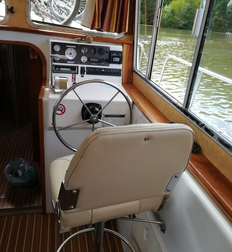 Locaboat Holidays-Joigny必去景点