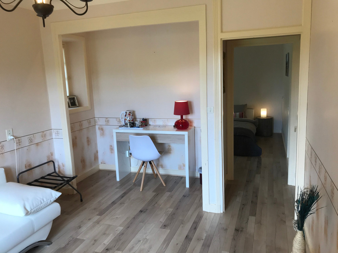 Le Saut de la Bergère主图