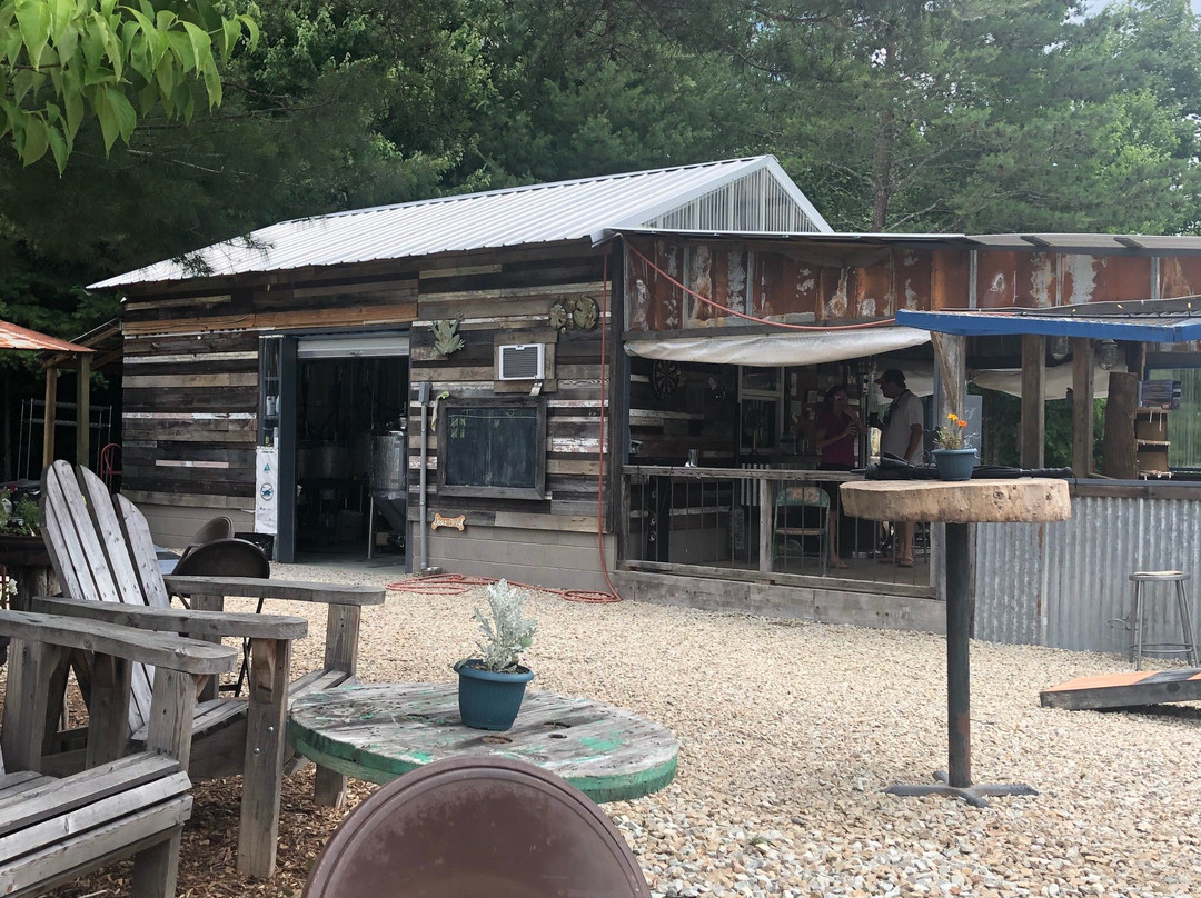 Lilly Pad Hopyard Brewery-Lancing必去景点