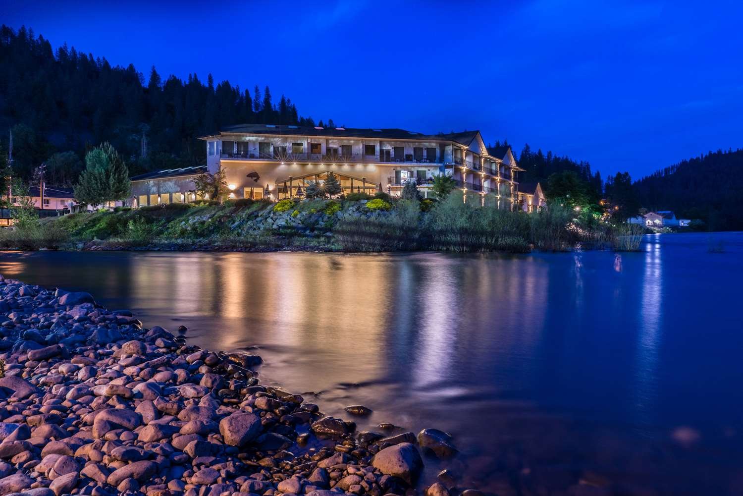 Best Western Lodge At River's Edge-官方