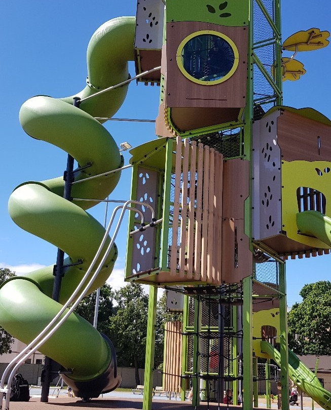 Center Sport Playground-里加必去景点
