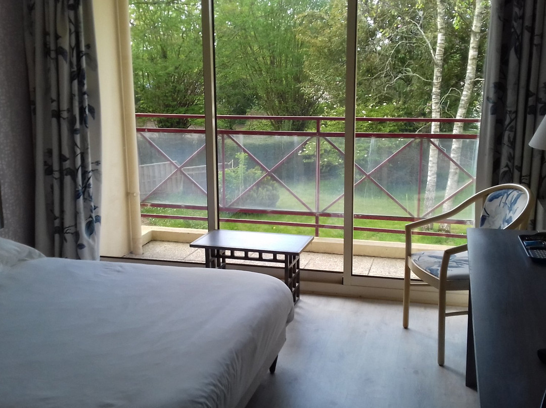 圣图格讷克客栈主图