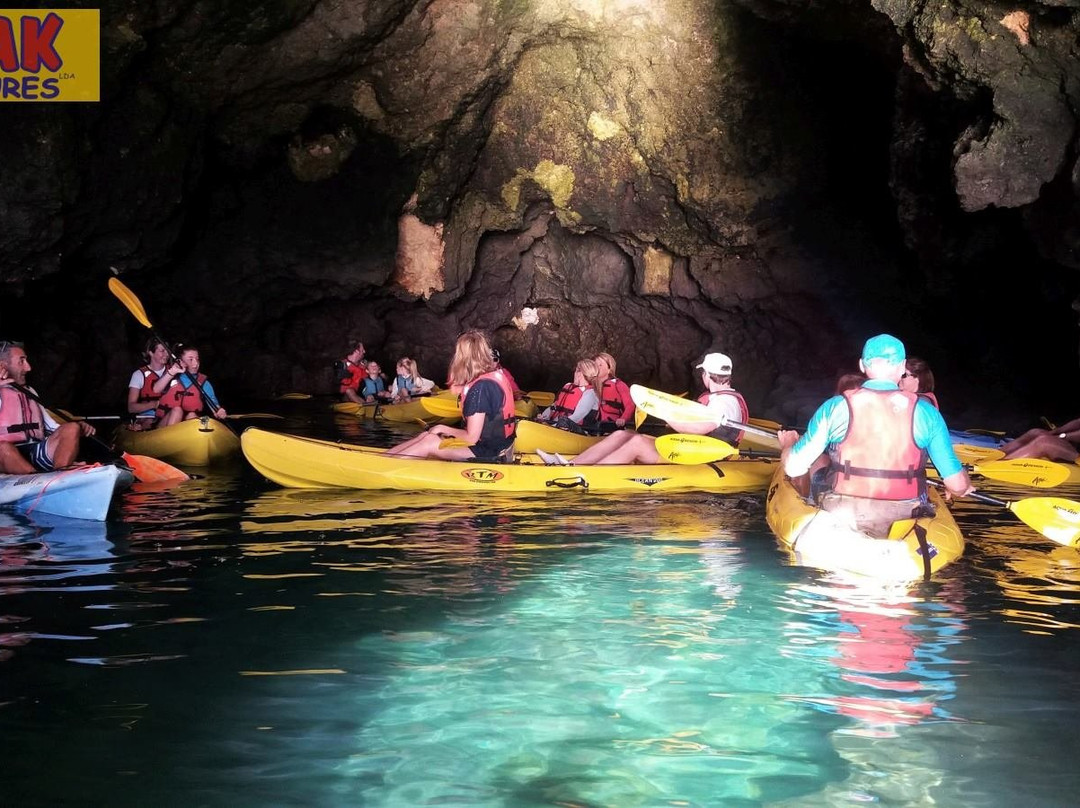 Kayak Adventures景点图片