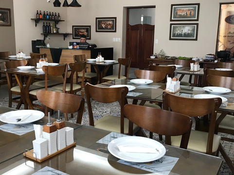 Alegrete餐馆和美食-Galeto Q. Brasa