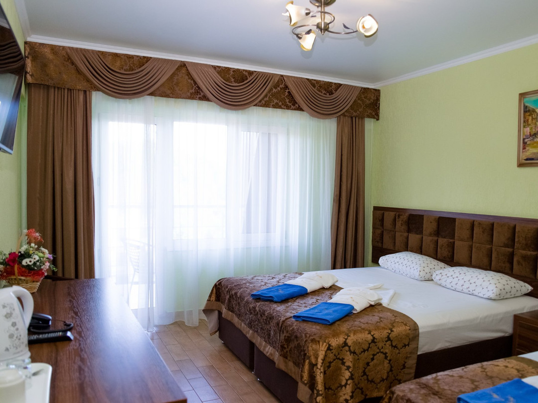 Aqua Villa Hotel主图