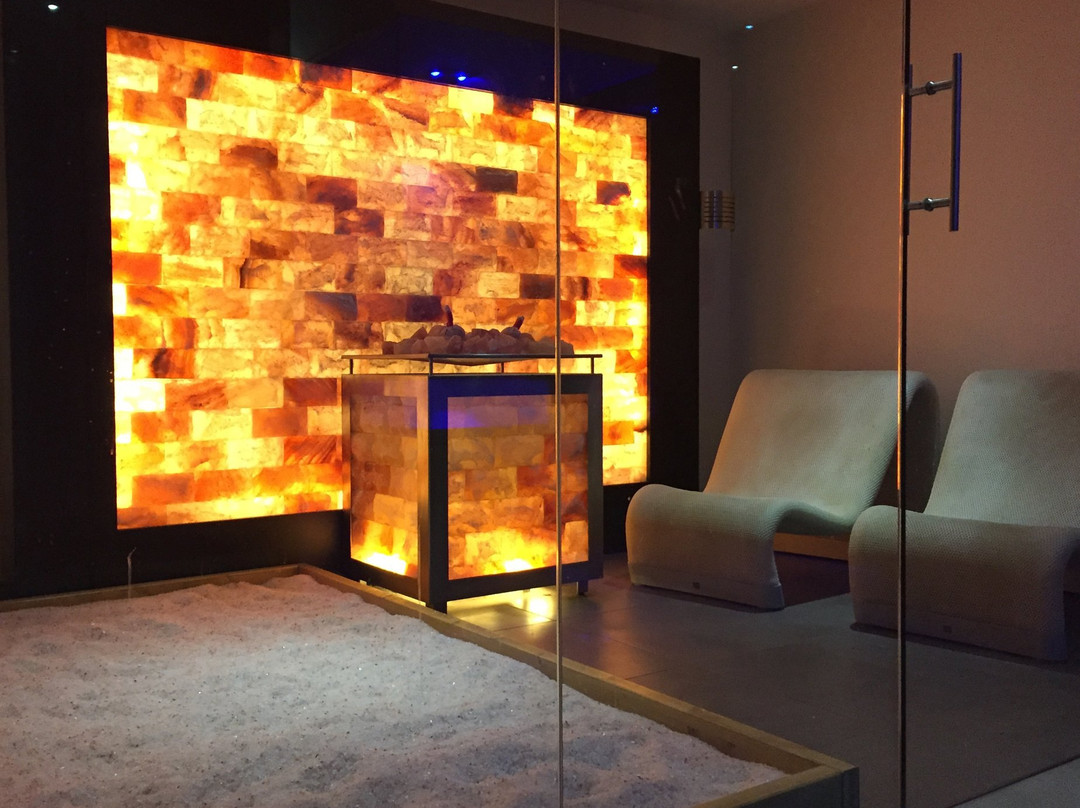 Scarnafigi旅游景点-Frozen Natural Spa