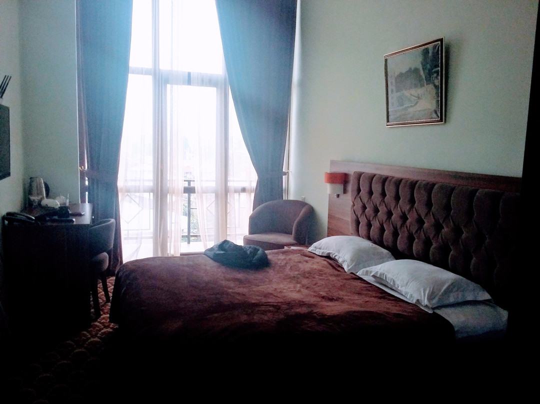 Hotel Grand主图