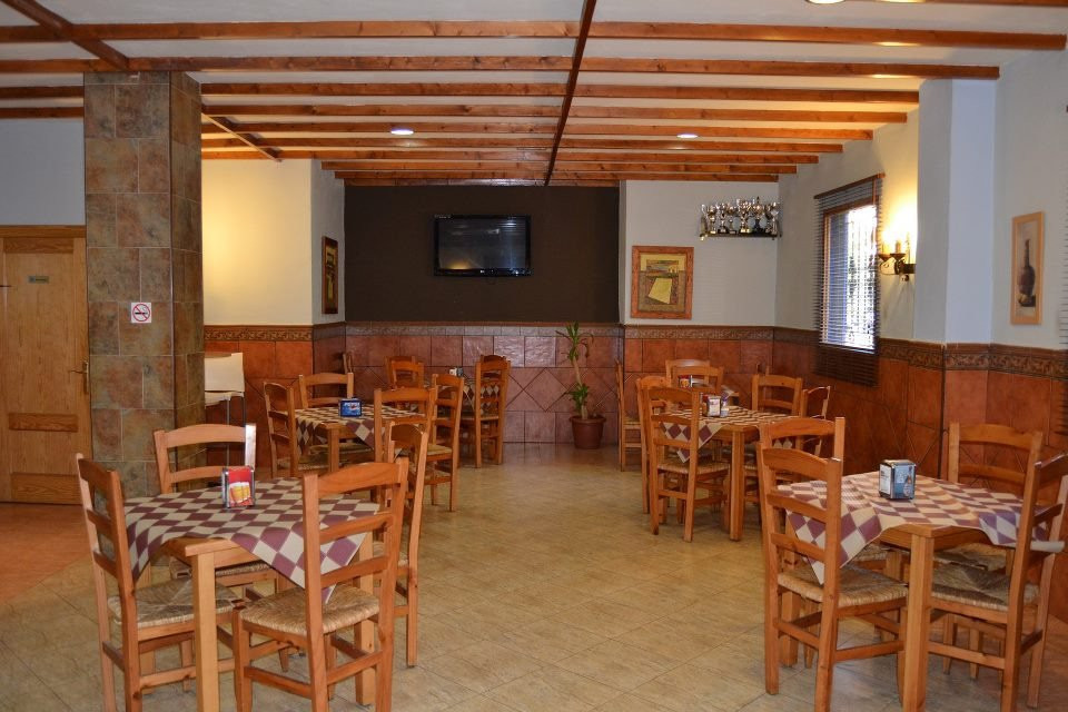 Bar A la Mesa Yecla景点图片