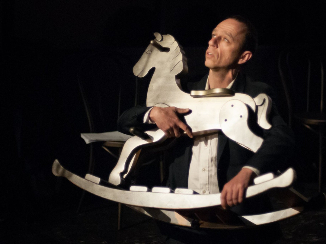 Arlekin Players Theatre景点图片