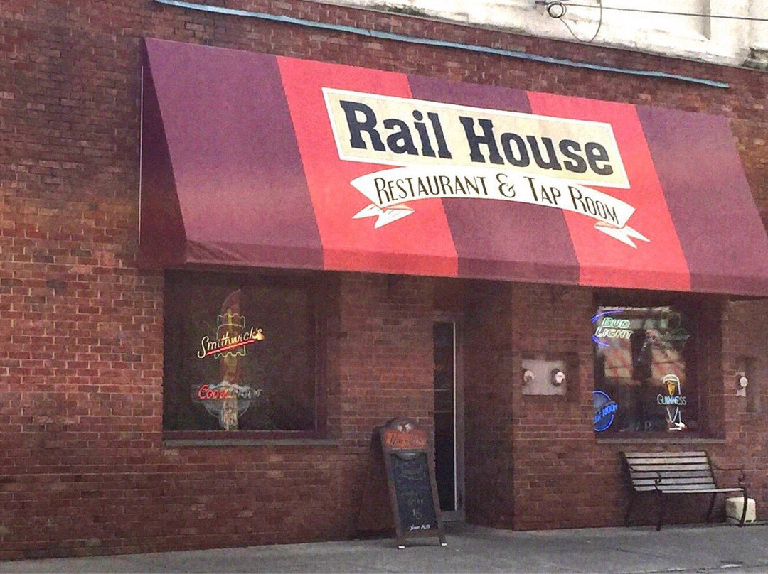 Waverly餐馆和美食-Rail House Restaurant