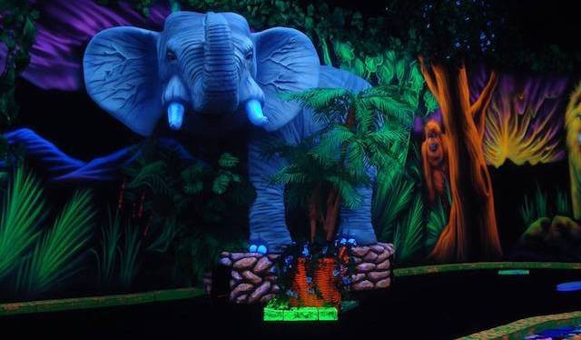 Shankz 3d Black Light Mini Golf And Pizza景点图片