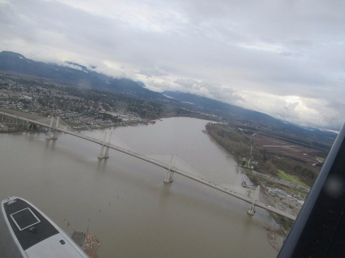 Golden Ears Bridge-匹特草原必去景点
