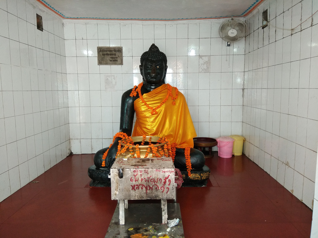 Black Buddha Temple景点图片