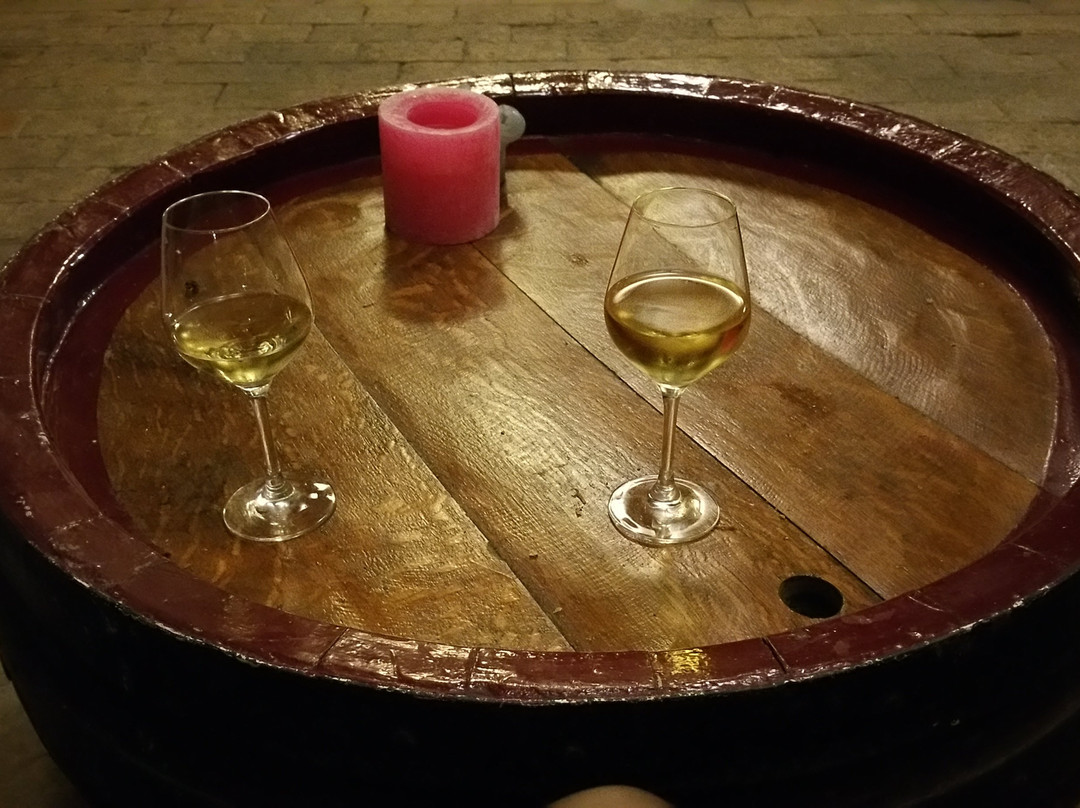 Wine Bar Mouchart-布鲁塞尔必去景点