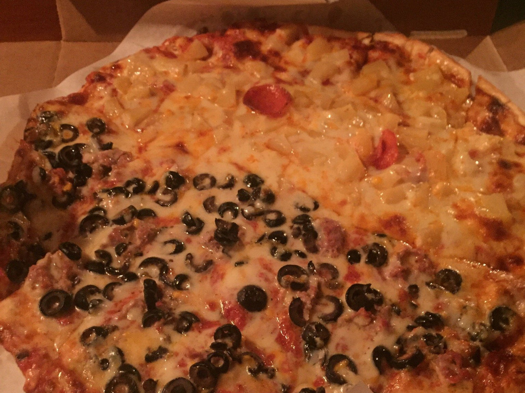 Two Harbors餐馆和美食-DO North Pizza