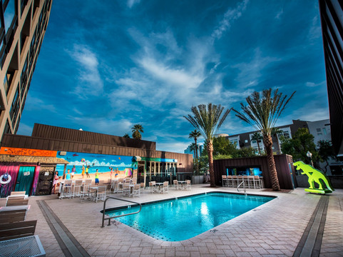 凤凰城酒店住宿-Found:Re Phoenix