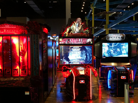 Main Event Entertainment-塔尔萨必去景点