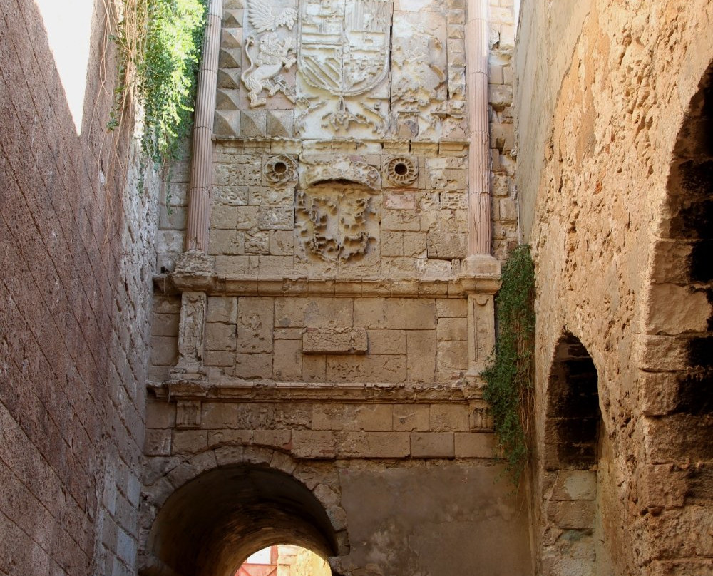 La Porte d'Espagne景点图片