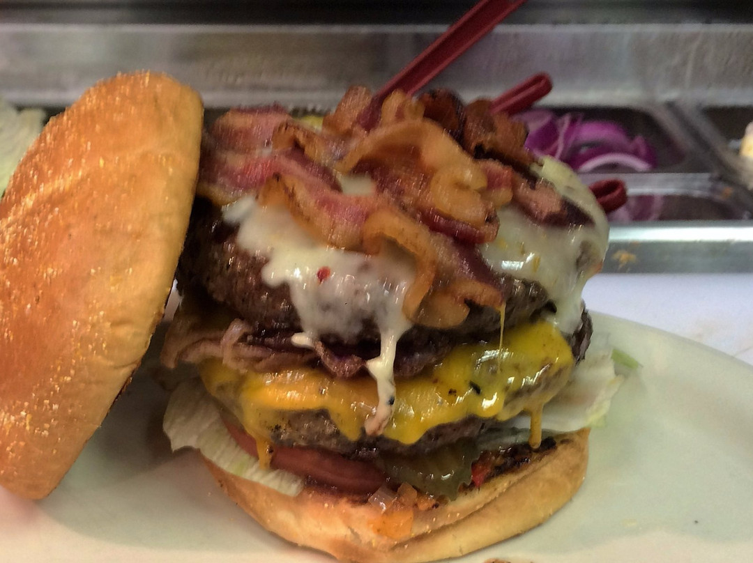 Oil City餐馆和美食-Main Street Restaurant