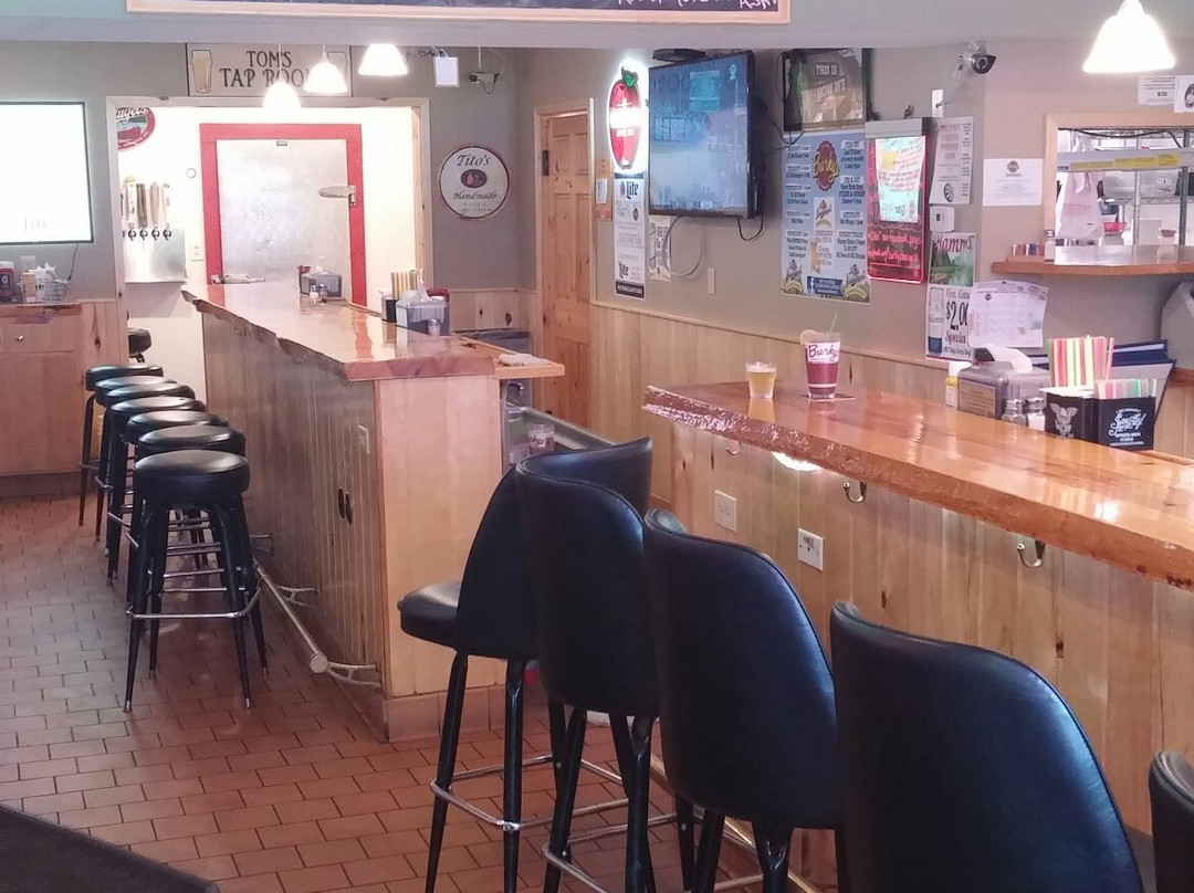 Hamburg餐馆和美食-Burky's Bar and Grill