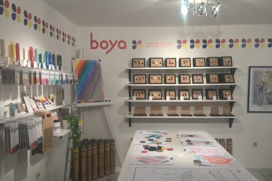 Boya Crayons Shop景点图片