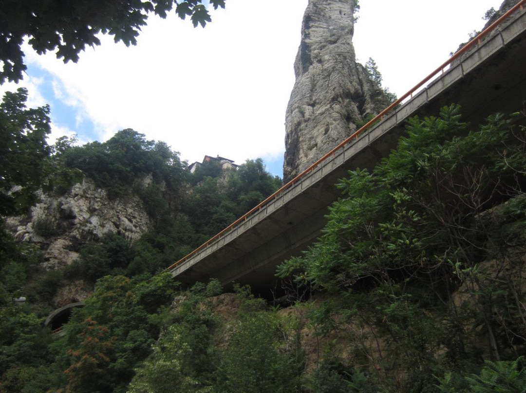 Goat's Bridge景点图片